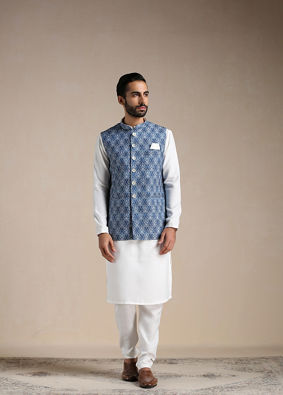 alt message - Manyavar Men Brilliant Blue Print Half Jacket image number 2