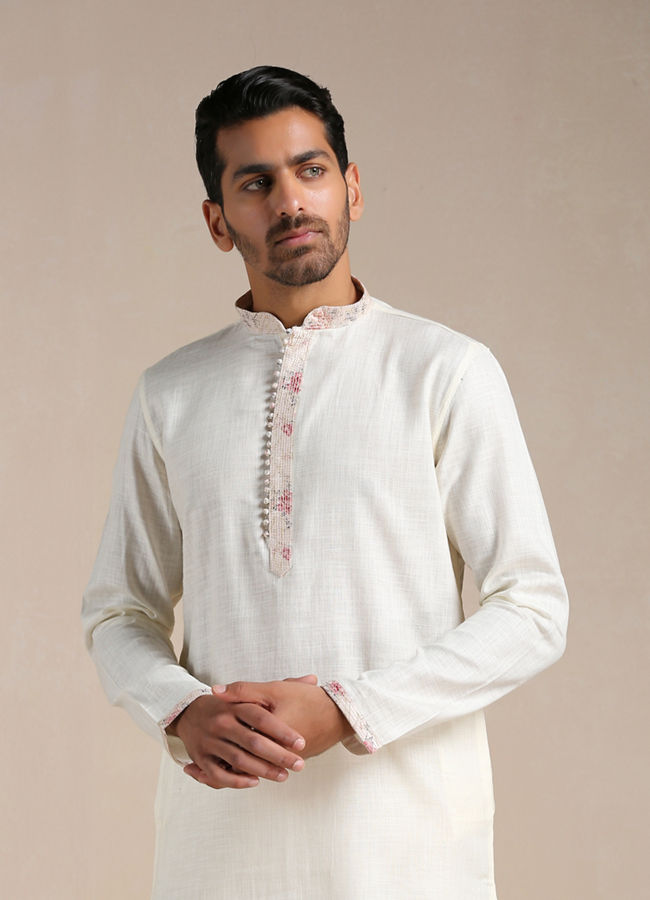 Manyavar Men Off white Contrast Placket Kurta Set image number 0