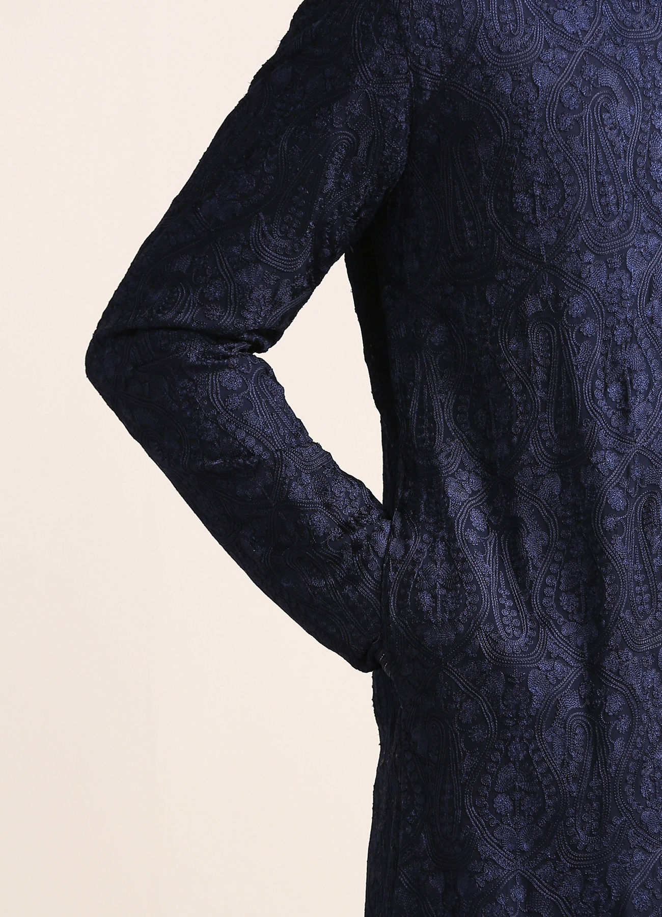 Twamev Men Midnight Blue Self Patterned Kurta Set