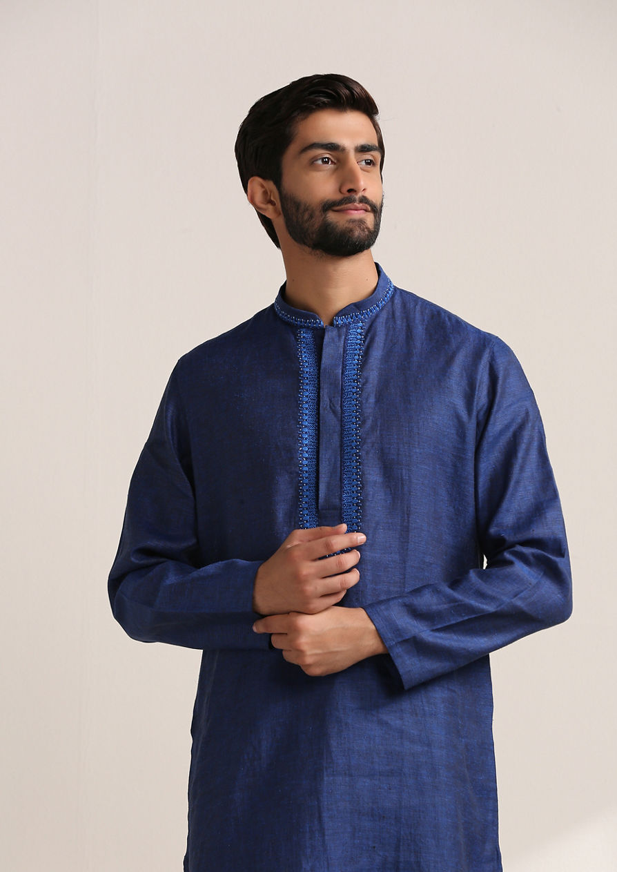 alt message - Twamev Men Midnight Sapphire Blue Embroidered Neck Kurta Set image number 0