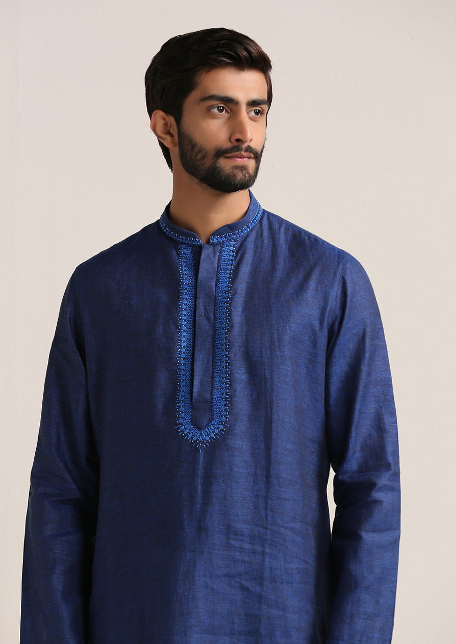 alt message - Twamev Men Midnight Sapphire Blue Embroidered Neck Kurta Set image number 1