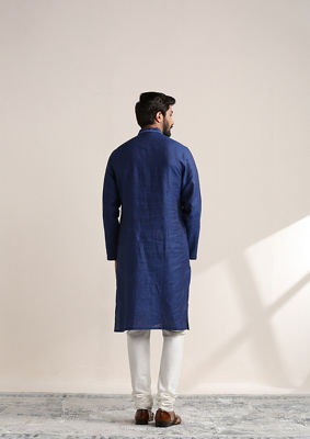 alt message - Twamev Men Midnight Sapphire Blue Embroidered Neck Kurta Set image number 4