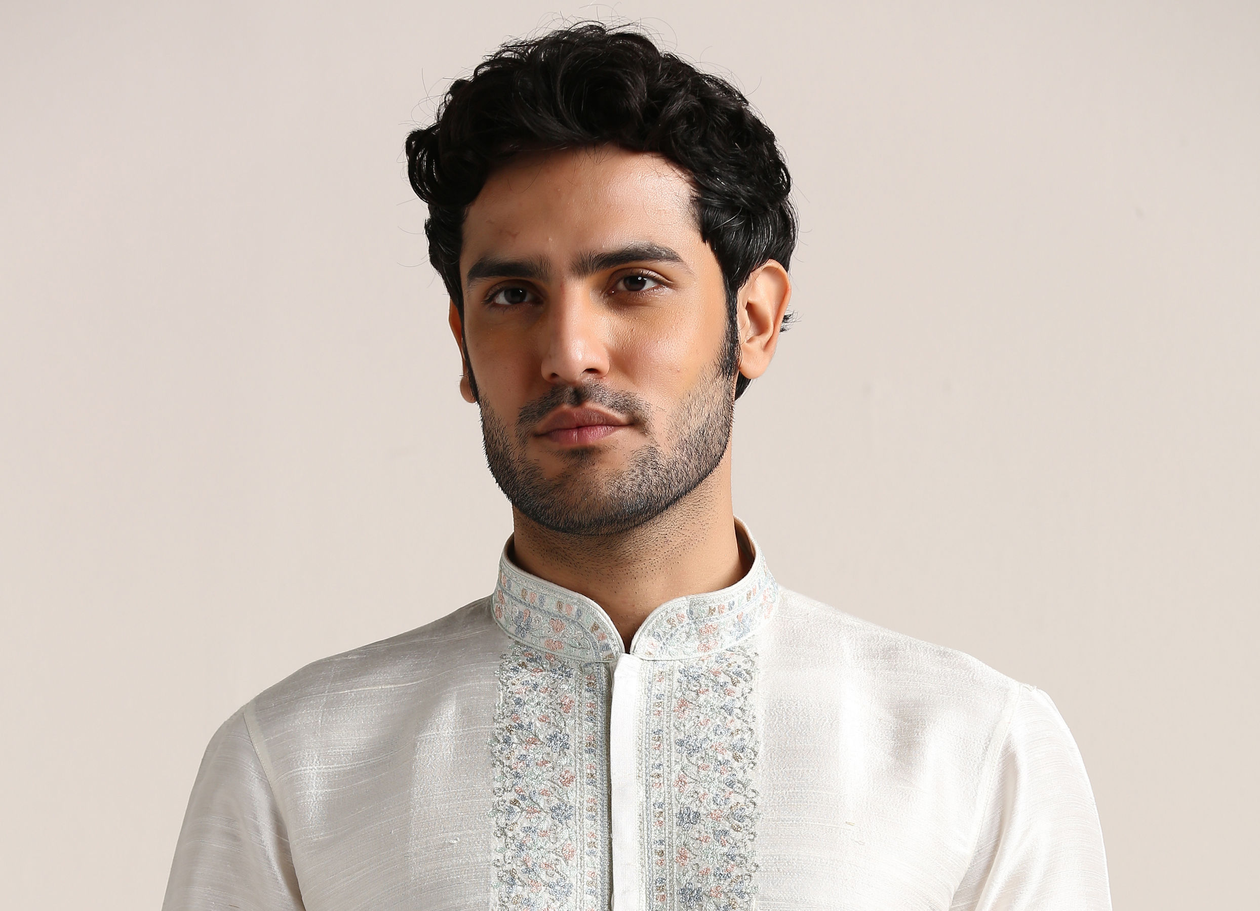 Twamev Men Pure White Embroidered Neck Kurta Set