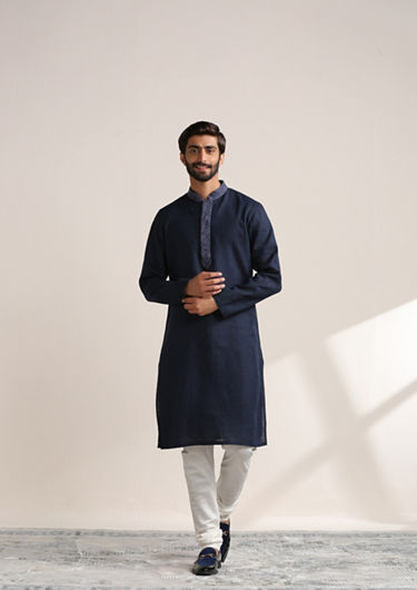 alt message - Twamev Men Navy Blue Embroidered Placket Kurta Set image number 2