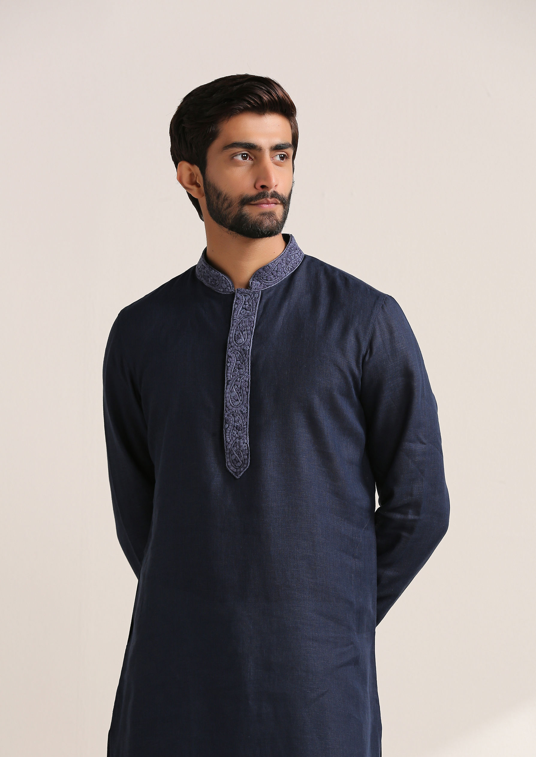 Twamev Men Navy Blue Embroidered Placket Kurta Set