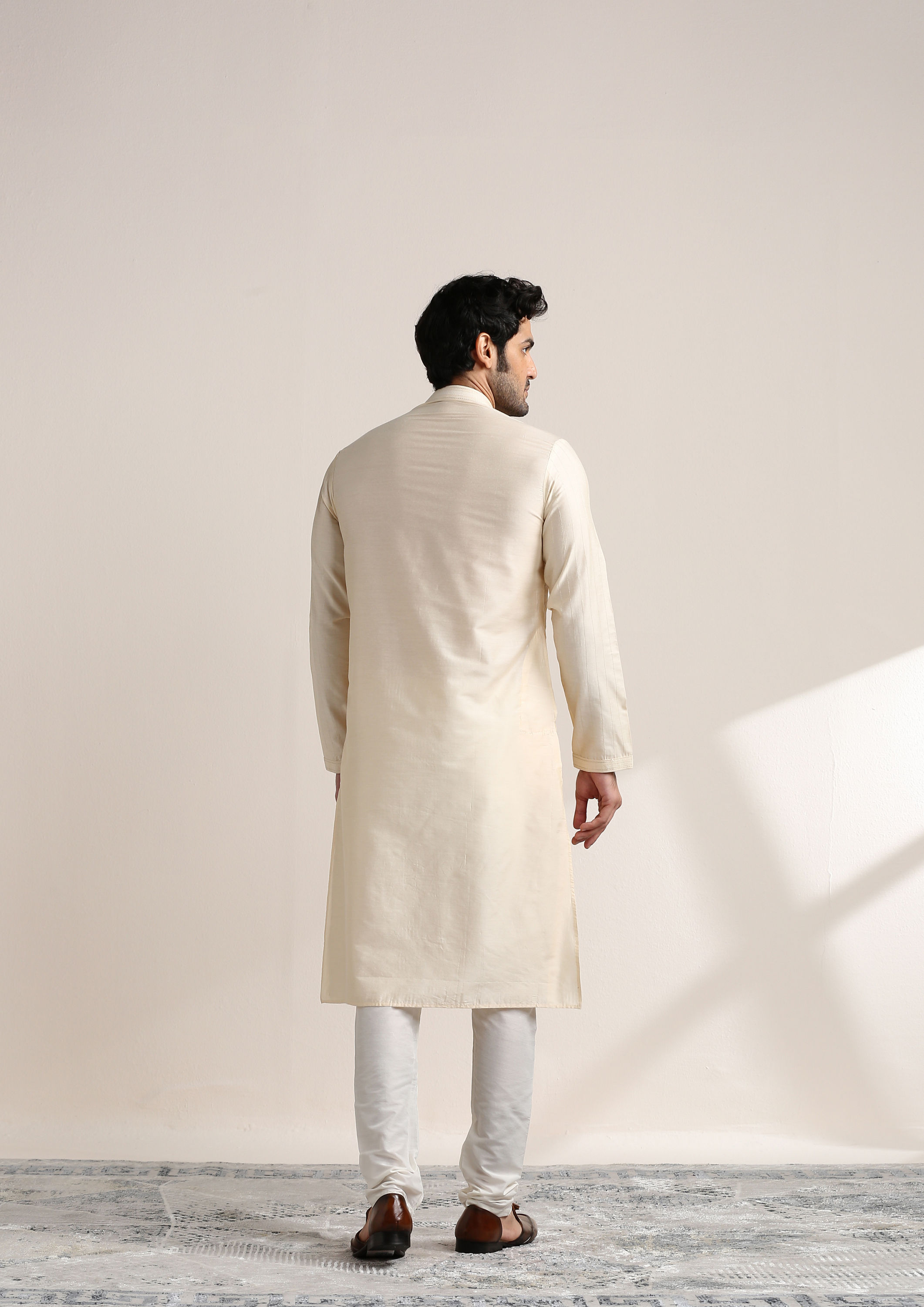 Twamev Men Buttercream Pleated Textured Kurta Set