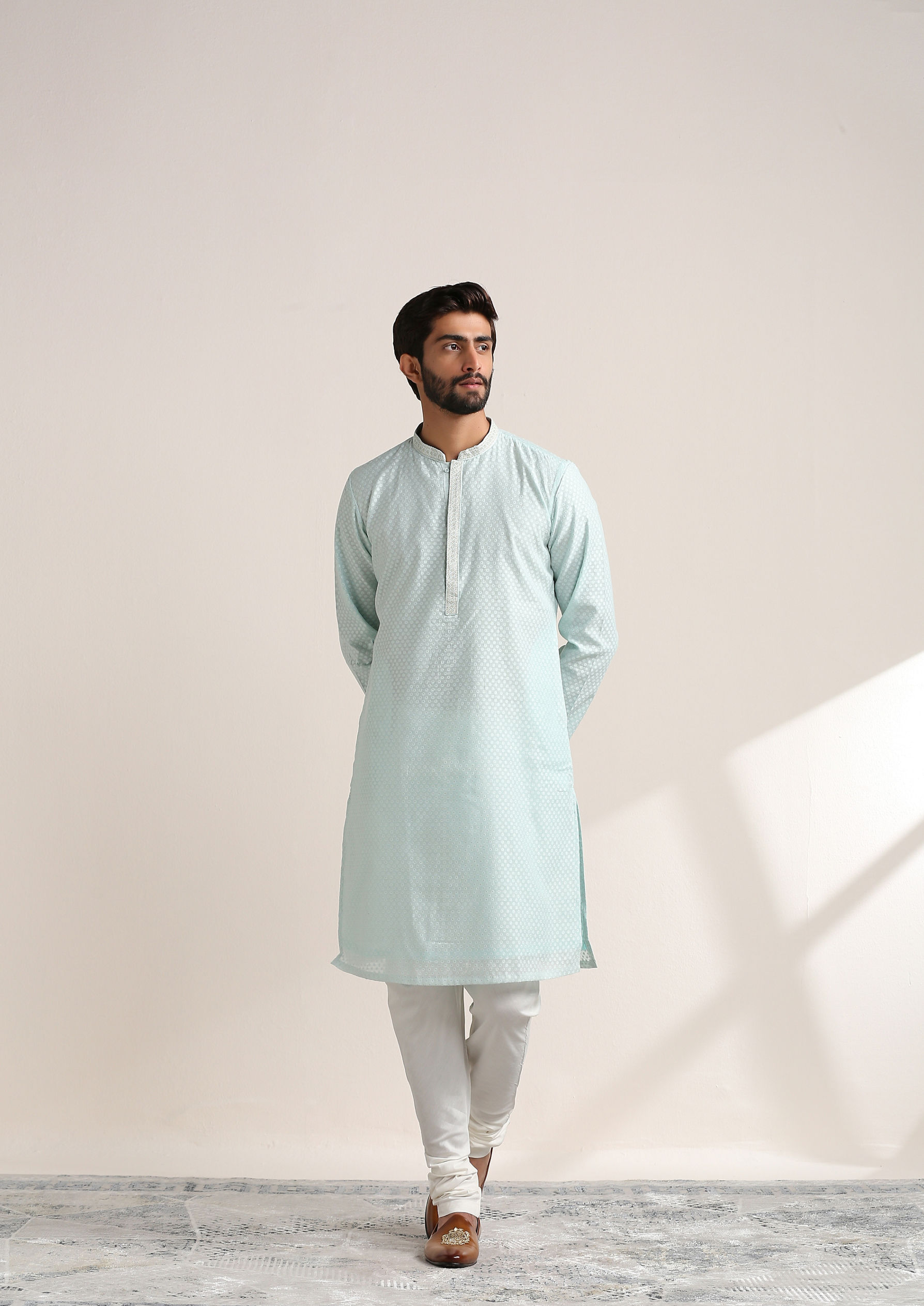 Twamev Men Sky Blue Jacquard Patterned Kurta Set