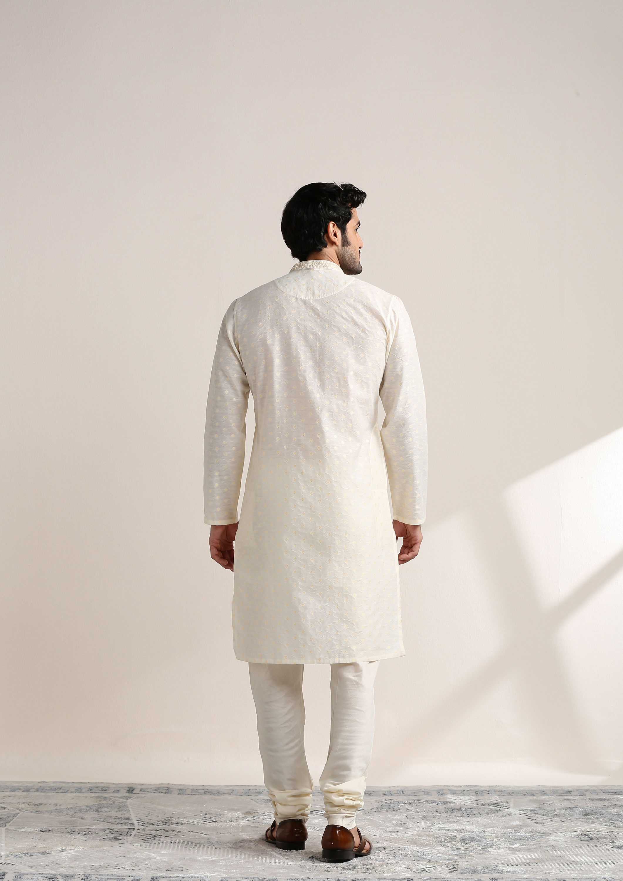 Twamev Men Cannoli Cream Jacquard Patterned Kurta Set