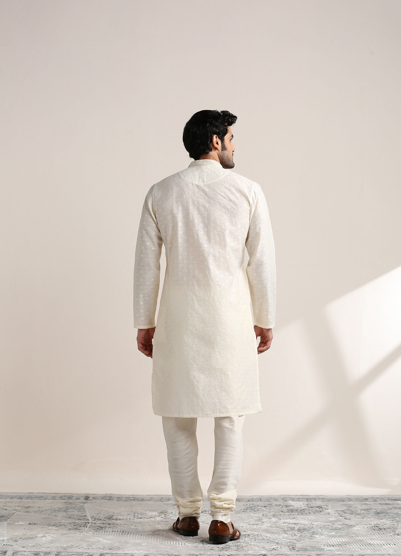 Twamev Men Cannoli Cream Jacquard Patterned Kurta Set