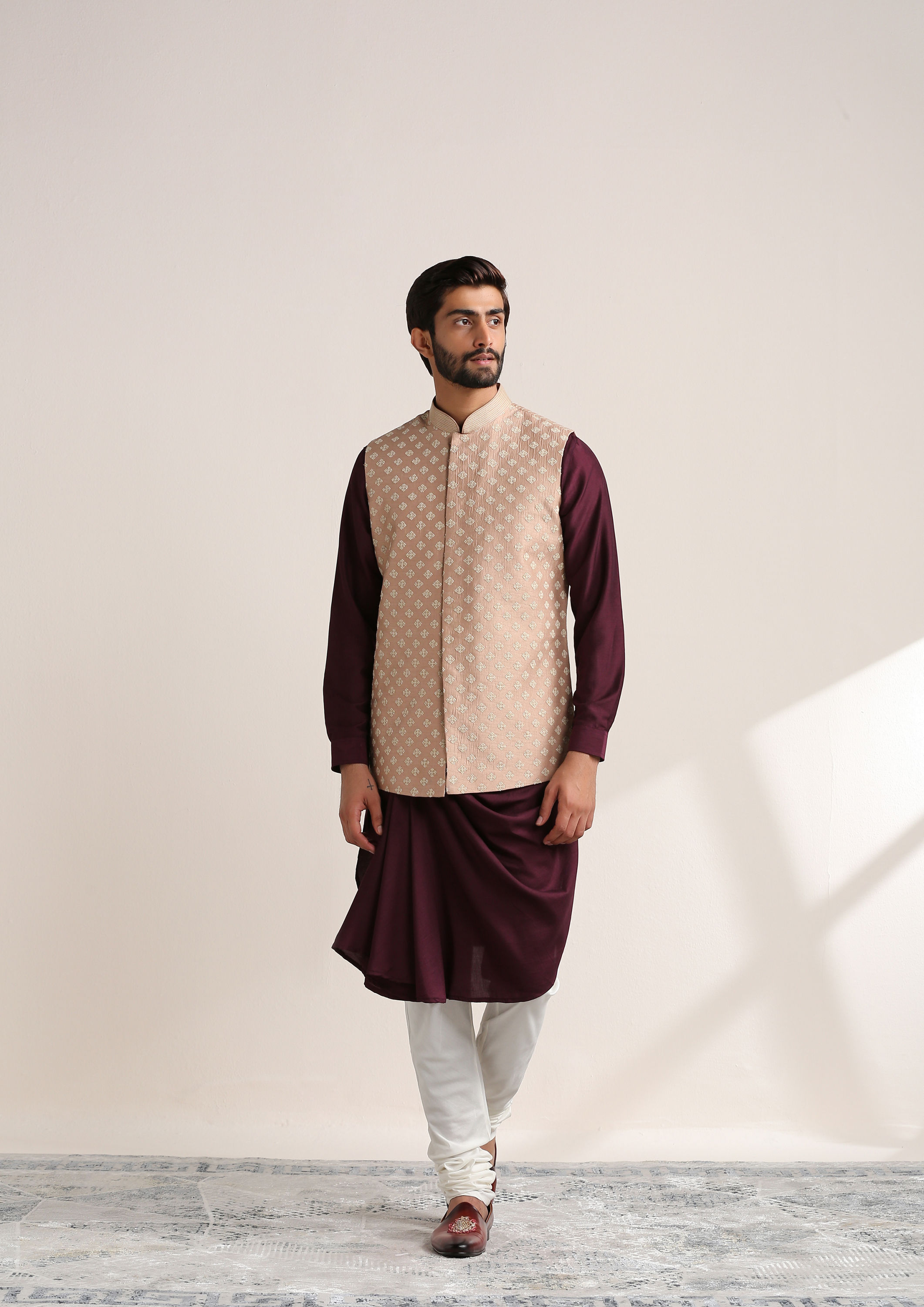 Twamev Men Regal Rani And Wine Kurta Jacket Set