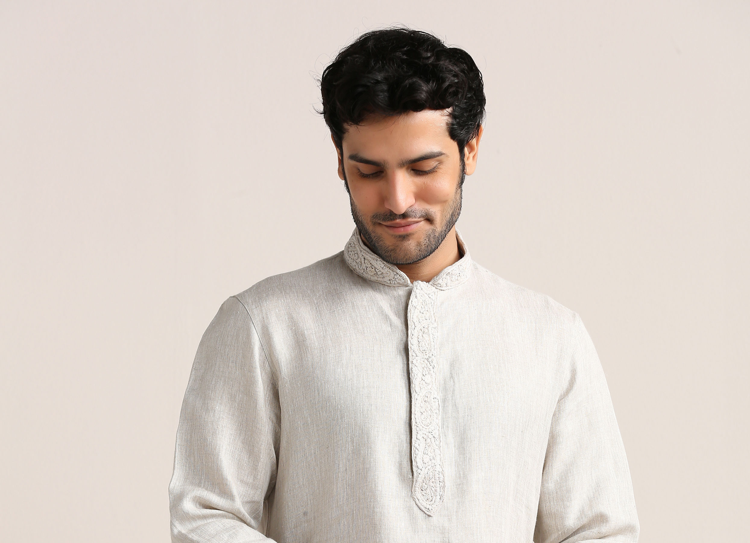 Twamev Men Lily White Embroidered Placket Kurta Set