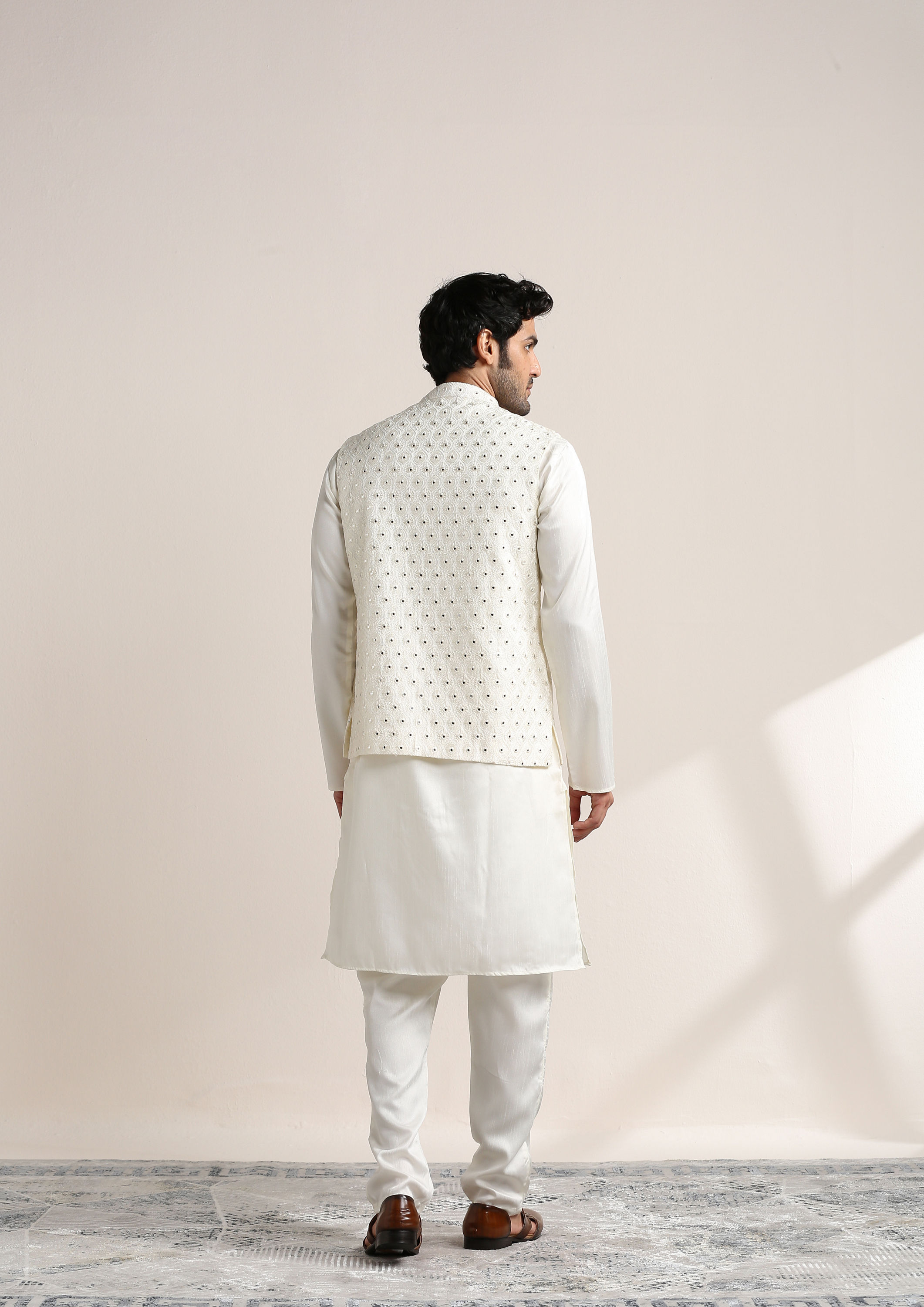 Twamev Men Pearl White Self Patterned Kurta Jacket Set