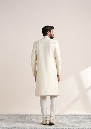 alt message - Twamev Men Refined All Over Embroidered Sherwani Set image number 3