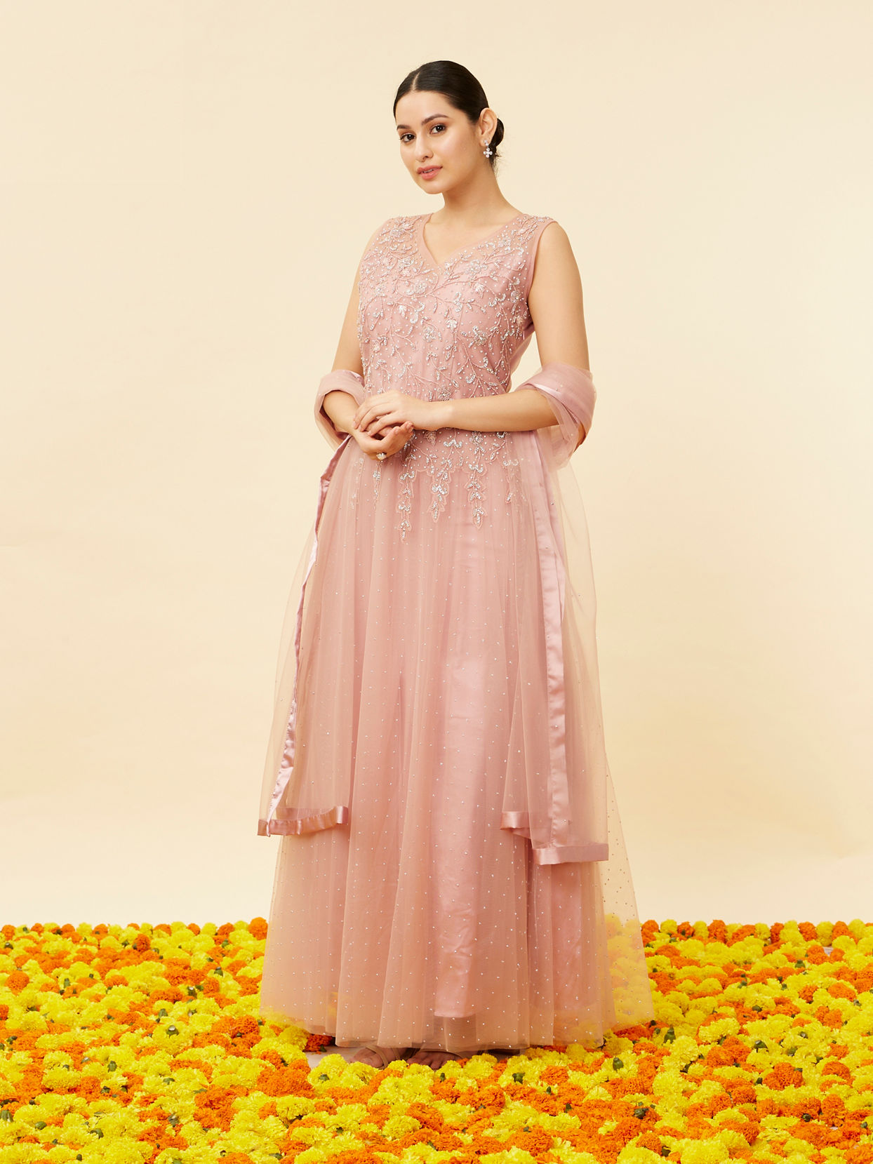 alt message - Mohey Women Candy Floss Pink Stone Work Anarkali Suit image number 2