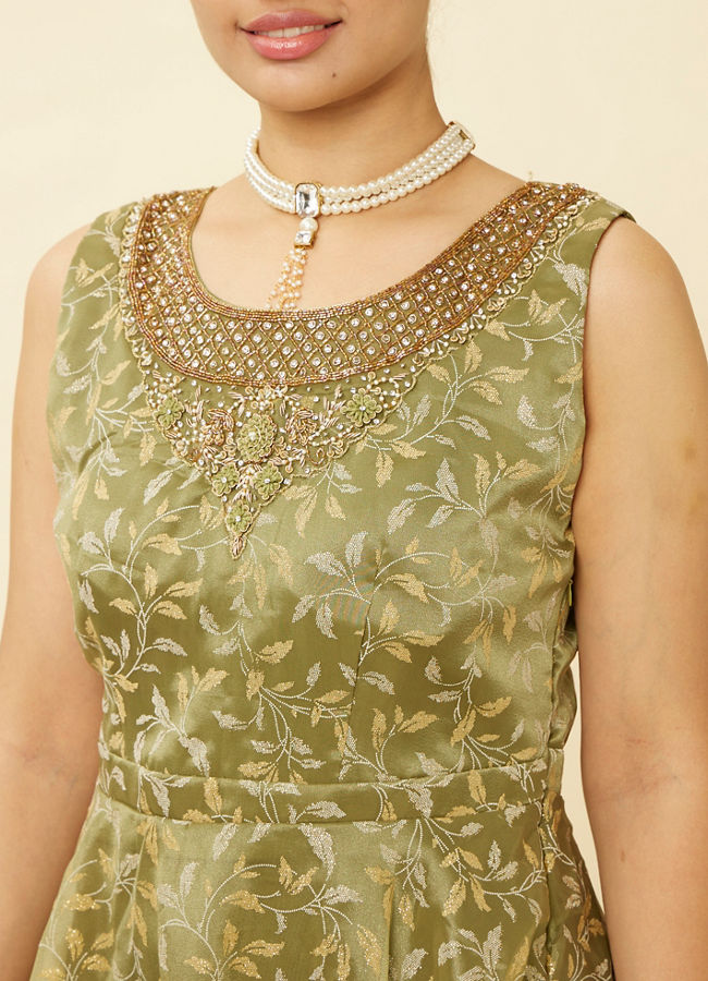 Mohey Women Pistachio Green Botanical Patterned Gown
