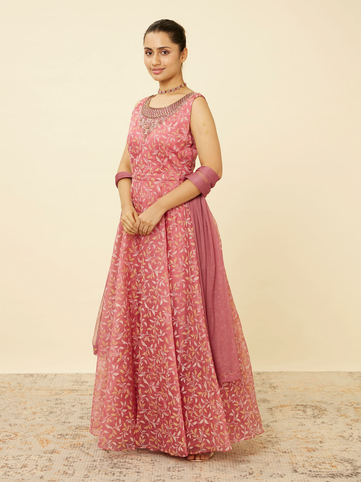 Shell Pink Botanical Patterned Gown image number 3