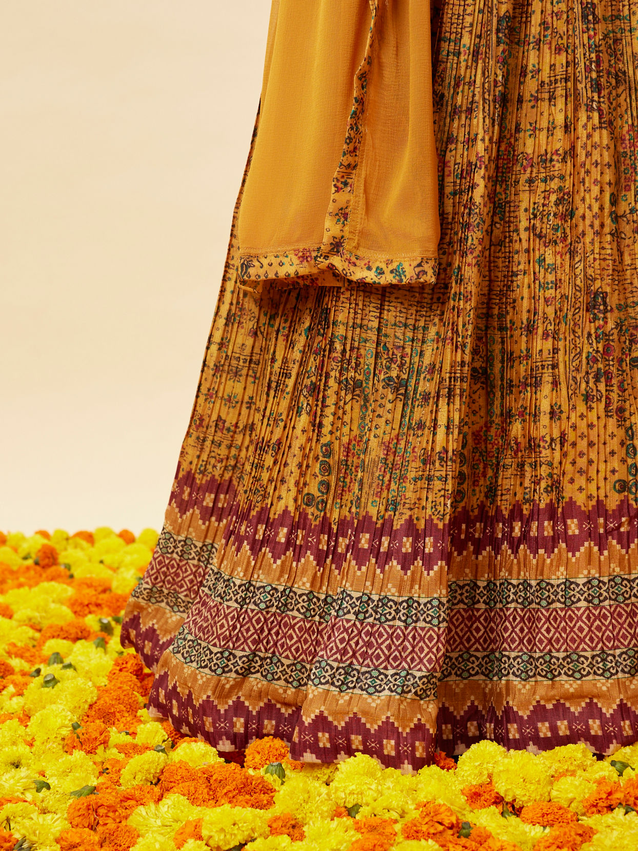 Mohey Women Mustard Yellow Abstract Print Anarkali Suit