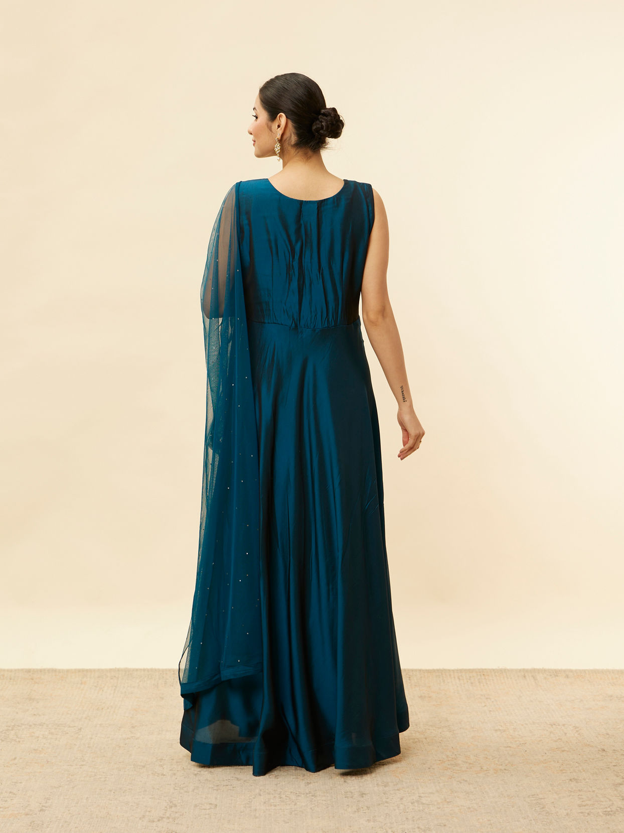 Mohey Women Teal Blue Embellished Empire Anarkali Suit