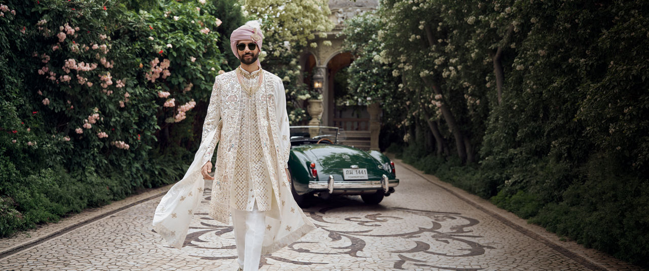 I'M THE GROOM