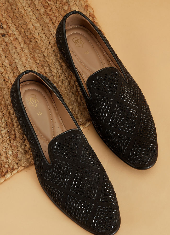 Manyavar Men Black Jooti