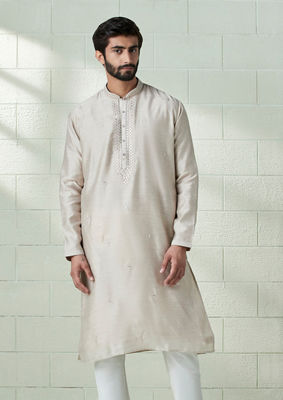 alt message - Twamev Men Oatmeal Beige Mirror Work Kurta Set image number 1