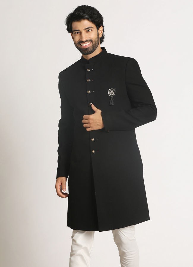 alt message - Manyavar Men Majestic Black Knitted Indo Western Set image number 1