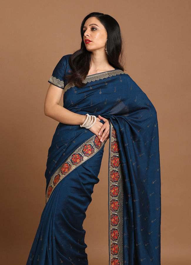 Mohey Women Georgeous Blus Saree