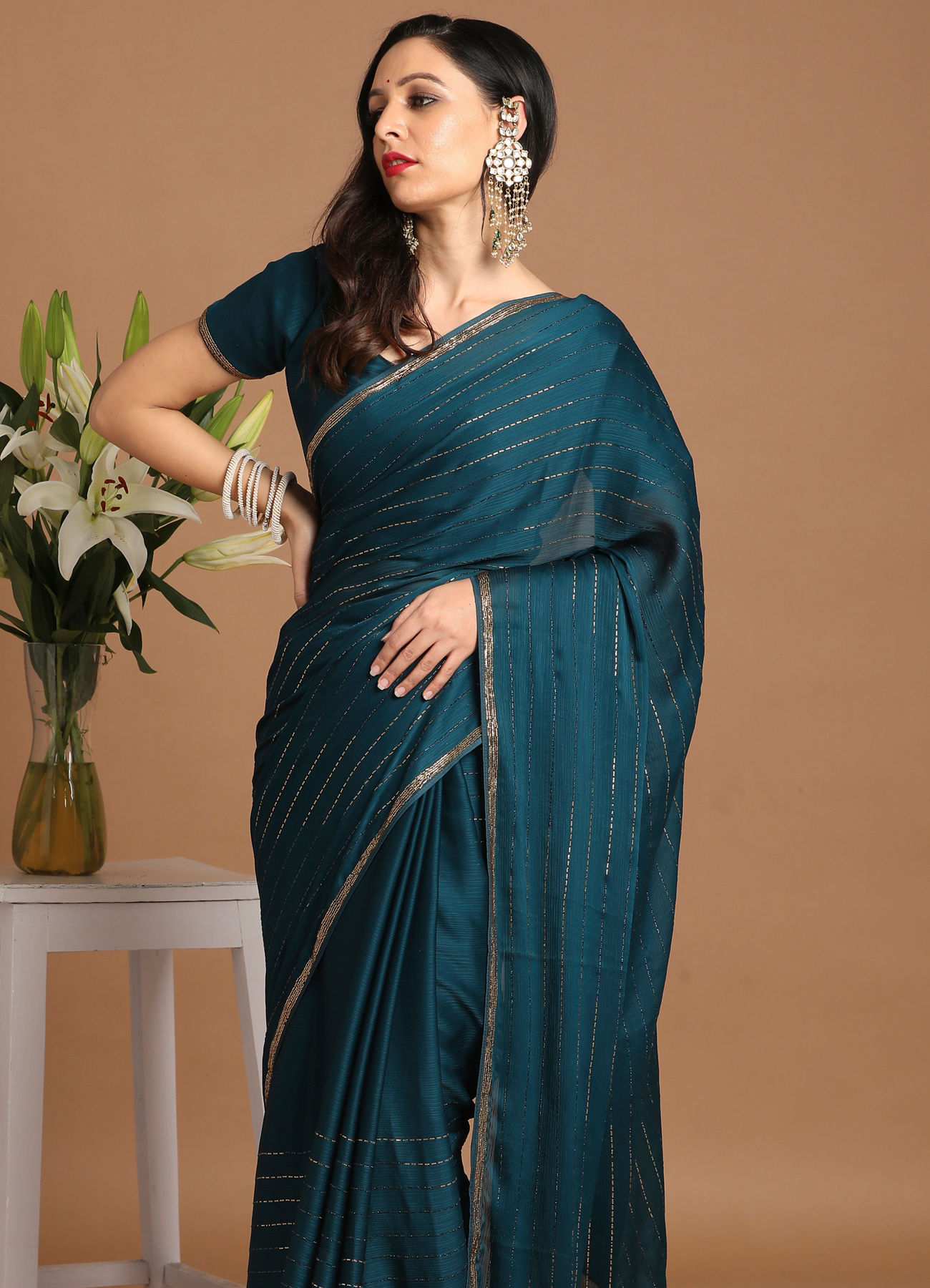 Mohey Women Ravishing Blue Saree