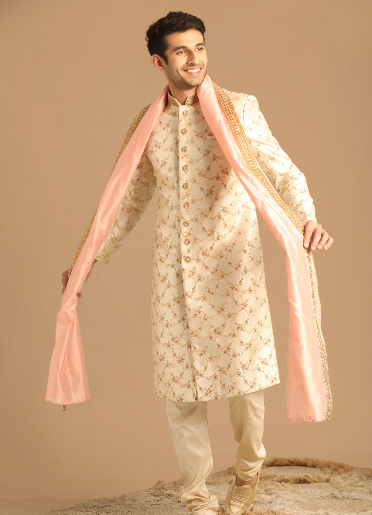 Manyavar Men Charismatic Fawn And Pink Sherwani