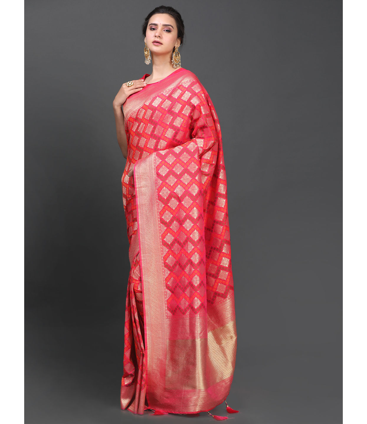 Mohey Women Sublime Rani Pink Saree