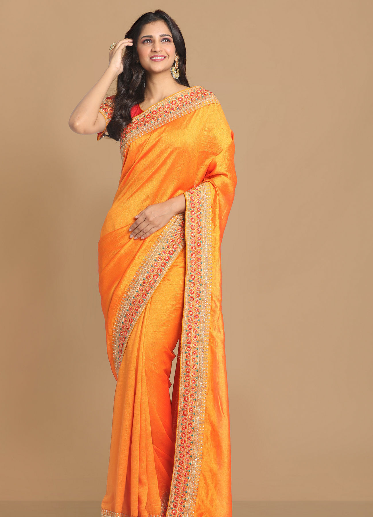 Mohey Women Mustard Yellow Embroidered Saree