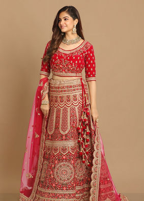 alt message - Mohey Women Regal Rani Bridal Lehenga image number 0