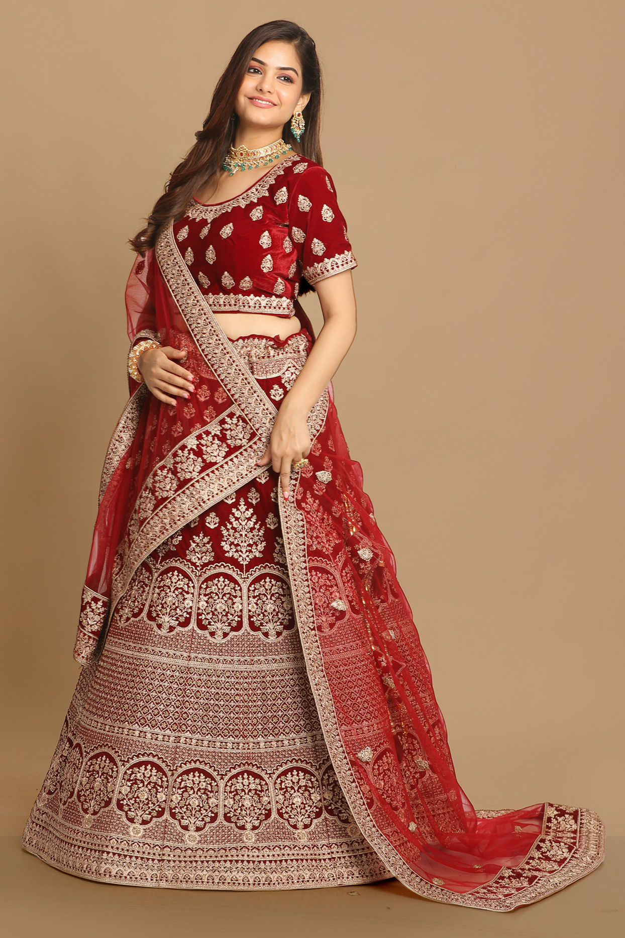 Mohey Women Resplendent Maroon Bridal Lehenga