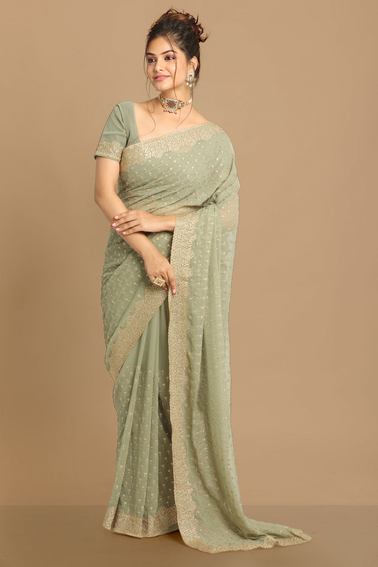 Mohey Women Georgeous Pista Saree