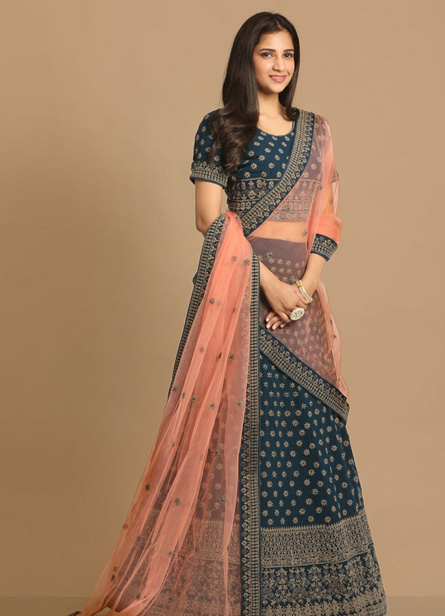 alt message - Mohey Women Blissful Blue Lehenga image number 2