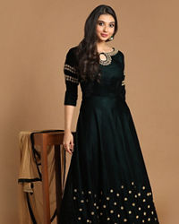 Mohey Women Bottle Green Velvet Gown