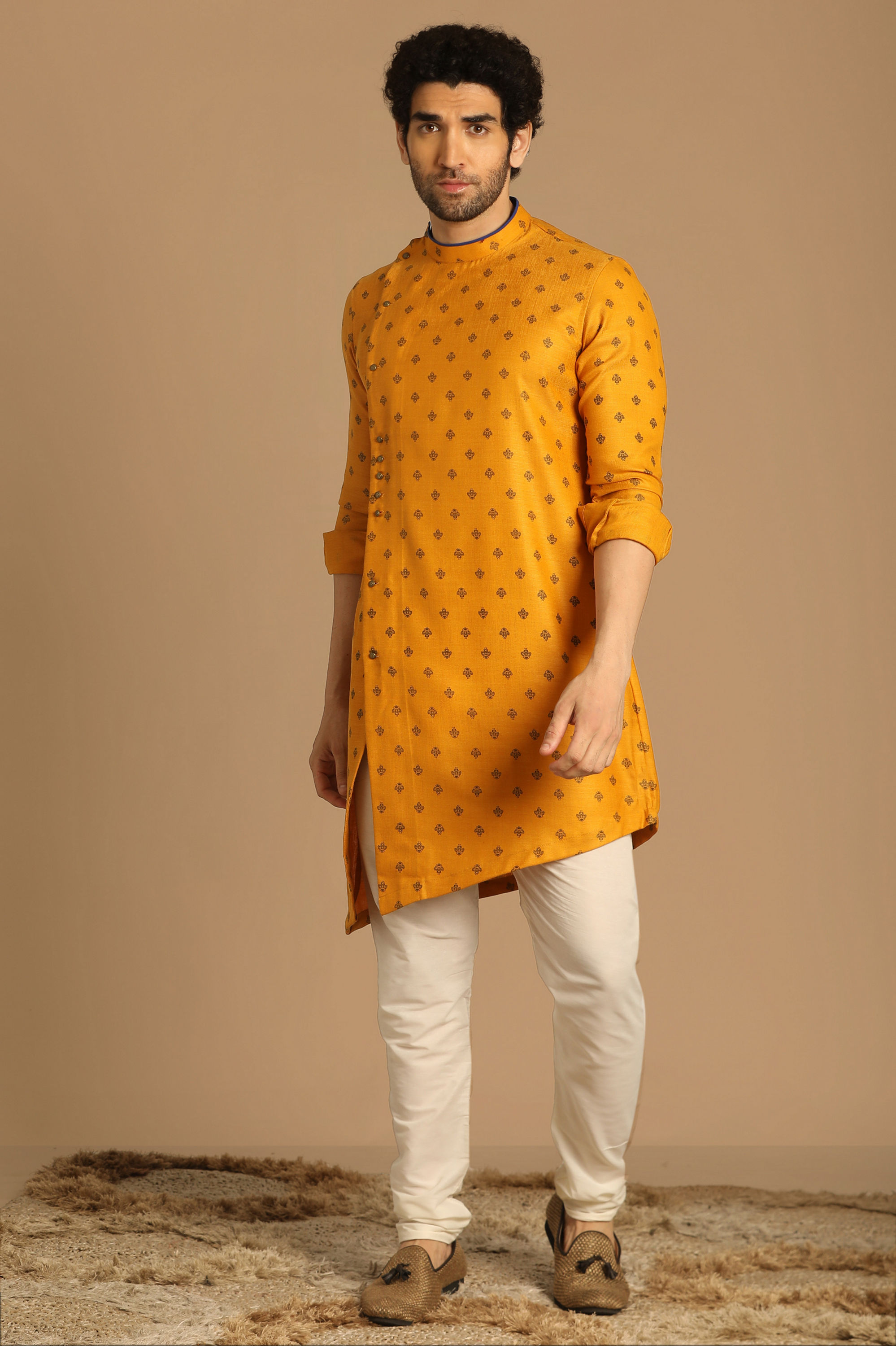 Manyavar Men Boota Work Light Orange Kurta