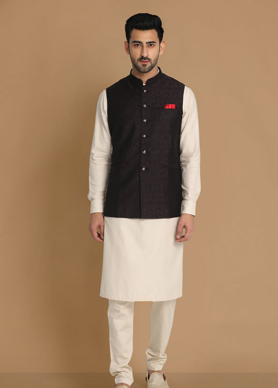 Manyavar Men Wine Red Bandhgala Jacket