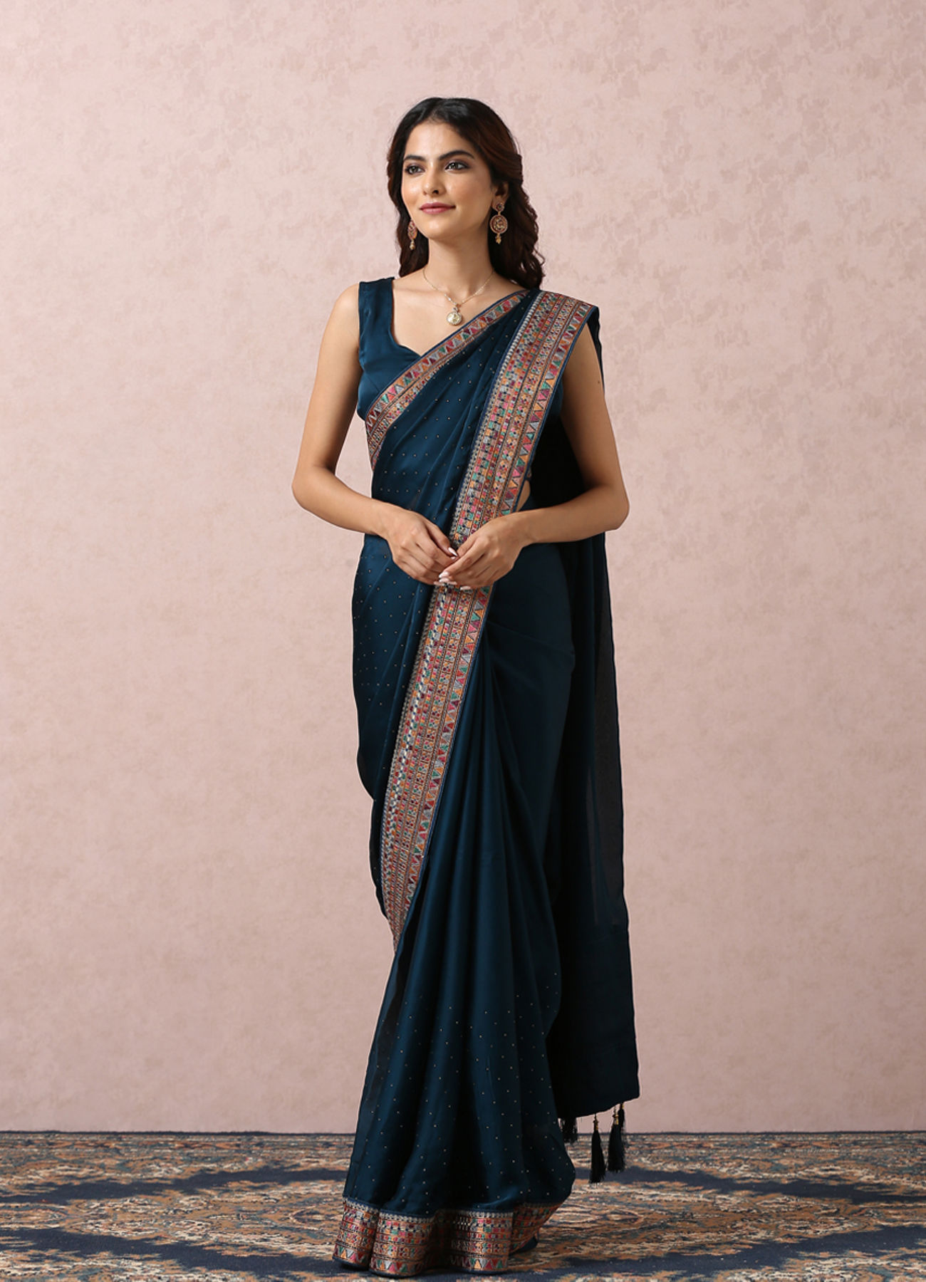 Mohey Women Teal Blue Saree With Multicoloured Border