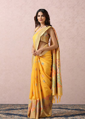 alt message - Mohey Women Yellow Art Silk Saree With Multicoloured Self-Design image number 3