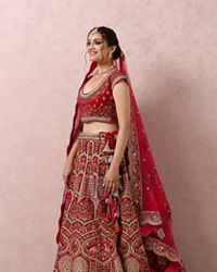 Mohey Women Rani Embroidered Bridal Lehenga