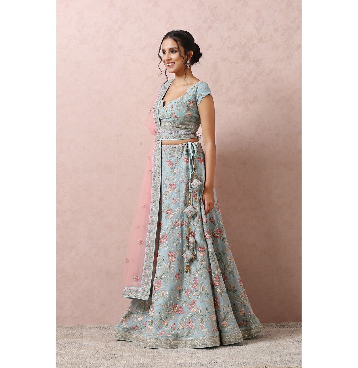 alt message - Mohey Women Light Blue Bridal Floral Lehenga image number 2