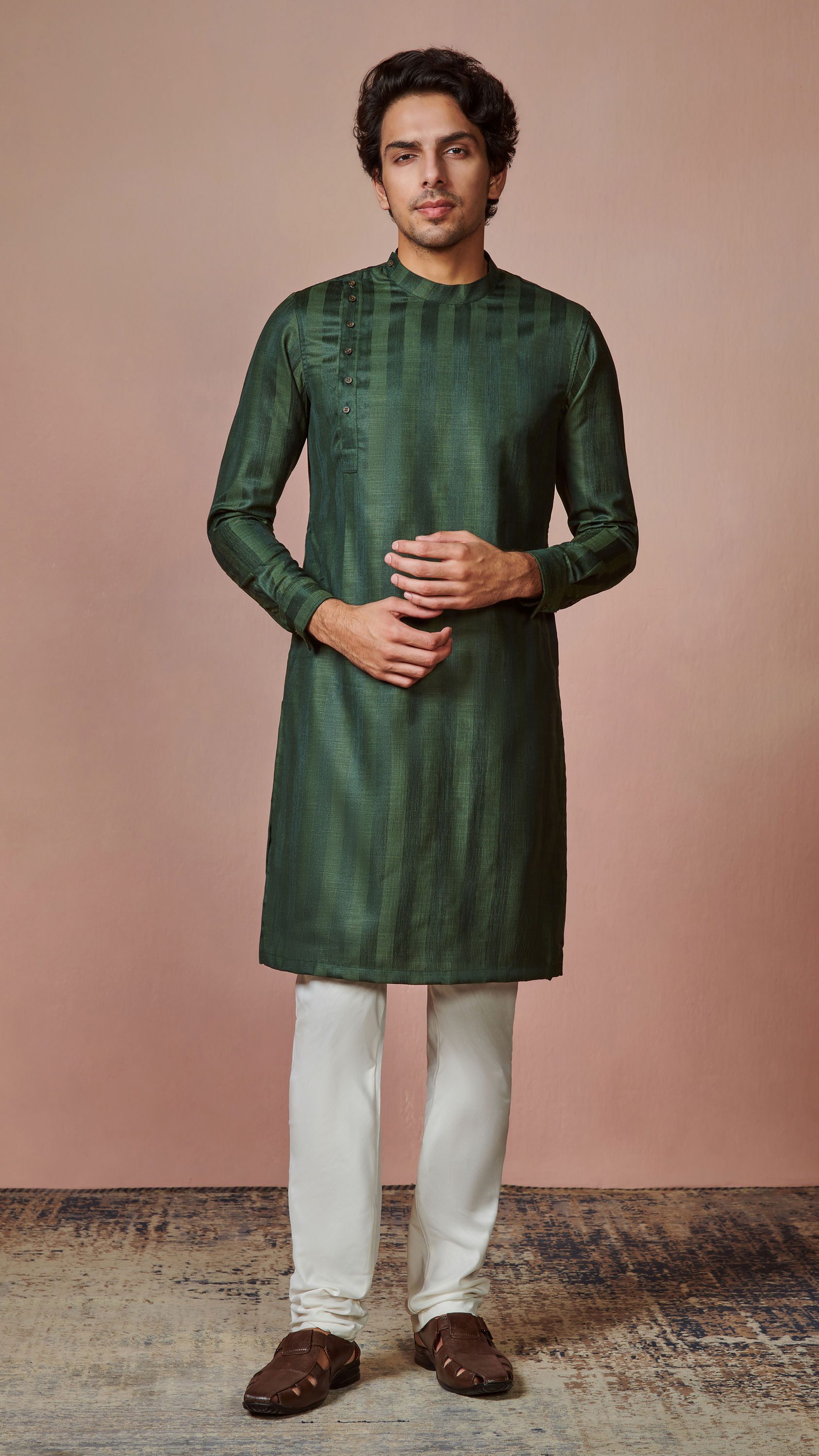 Manyavar Men Olive Green Self Striped Kurta