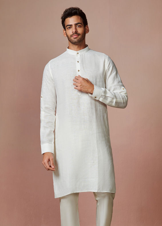 Manyavar Men Off White Self Striped Kurta