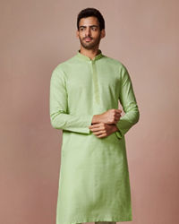 Manyavar Men Green Cotton Kurta With Embroidered Collar