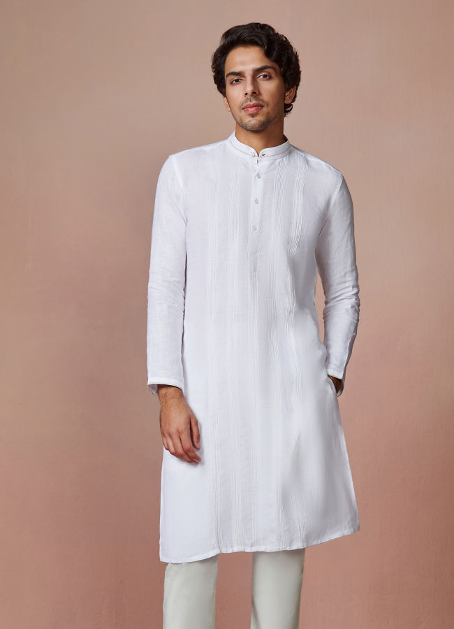 alt message - Manyavar Men White Self Striped Kurta image number 1