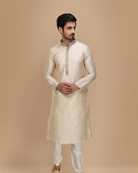 Manyavar Men Pista Plain Kurta Set With Contrast Collar And Placket