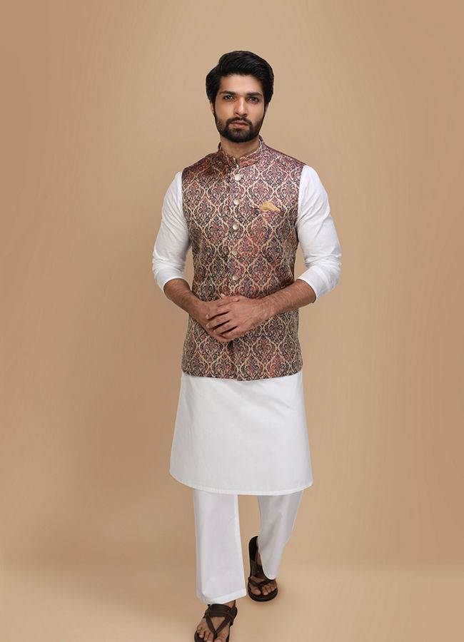 alt message - Manyavar Men Majestic Maroon Party Wear Jacket image number 1