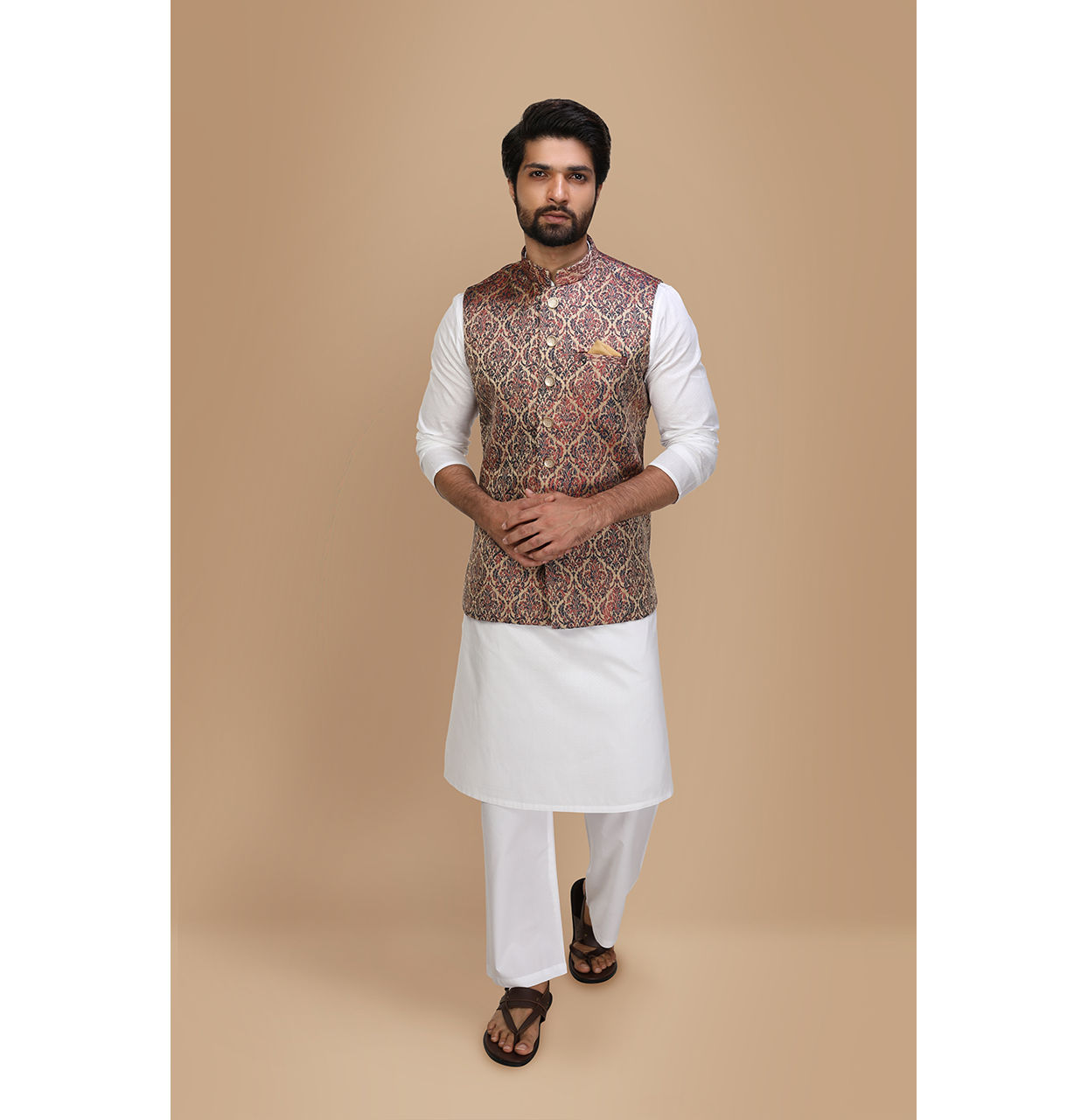 alt message - Manyavar Men Majestic Maroon Party Wear Jacket image number 1