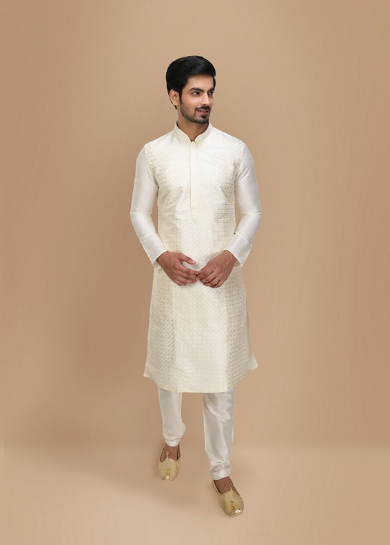 Manyavar Men Off White Self Design Kurta Set
